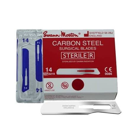 Dermaplaning - Blades #14 Carbon (10’s) Swann Morton